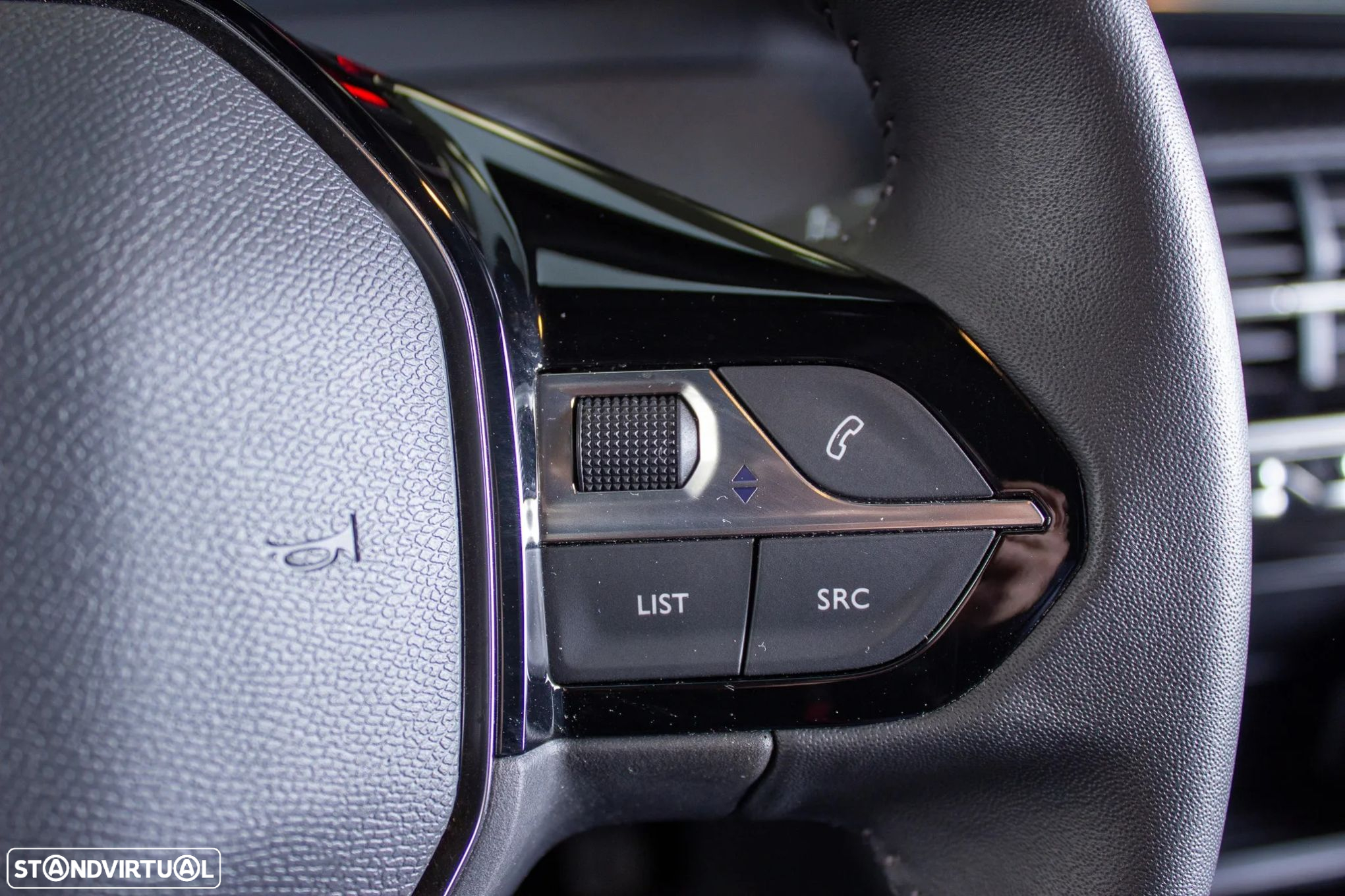 Peugeot 2008 PureTech 100 Stop&Start Active Pack - 17