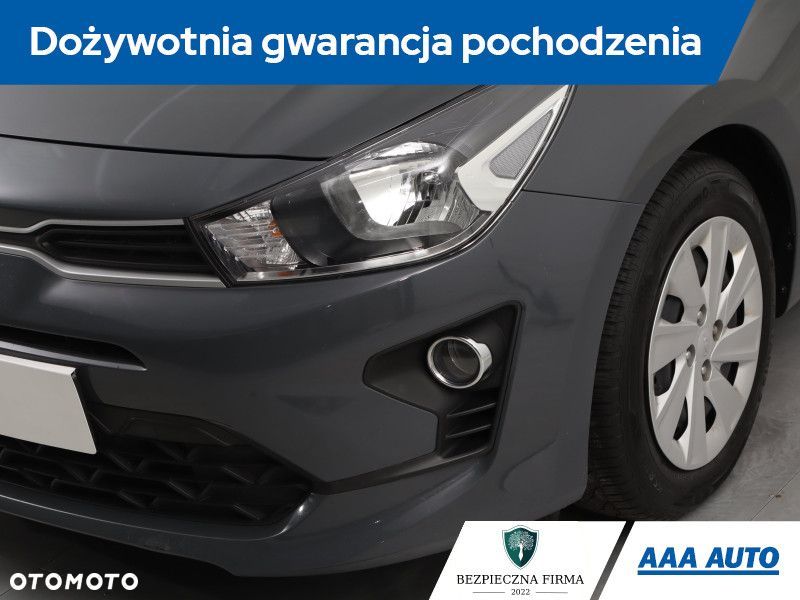 Kia Rio - 20