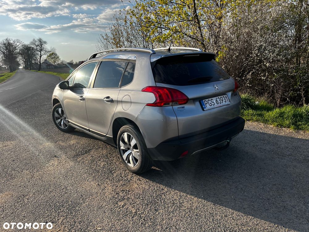 Peugeot 2008 1.6 BlueHDi Style - 2