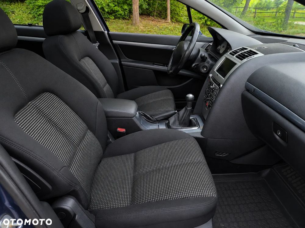 Peugeot 407 2.0 Premium Navtech - 8