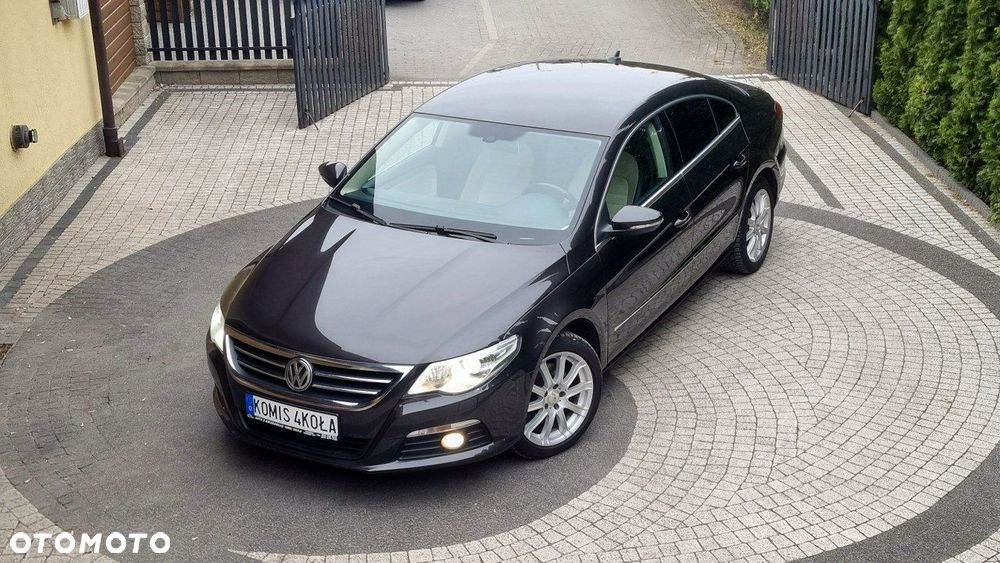 Volkswagen Passat CC - 23