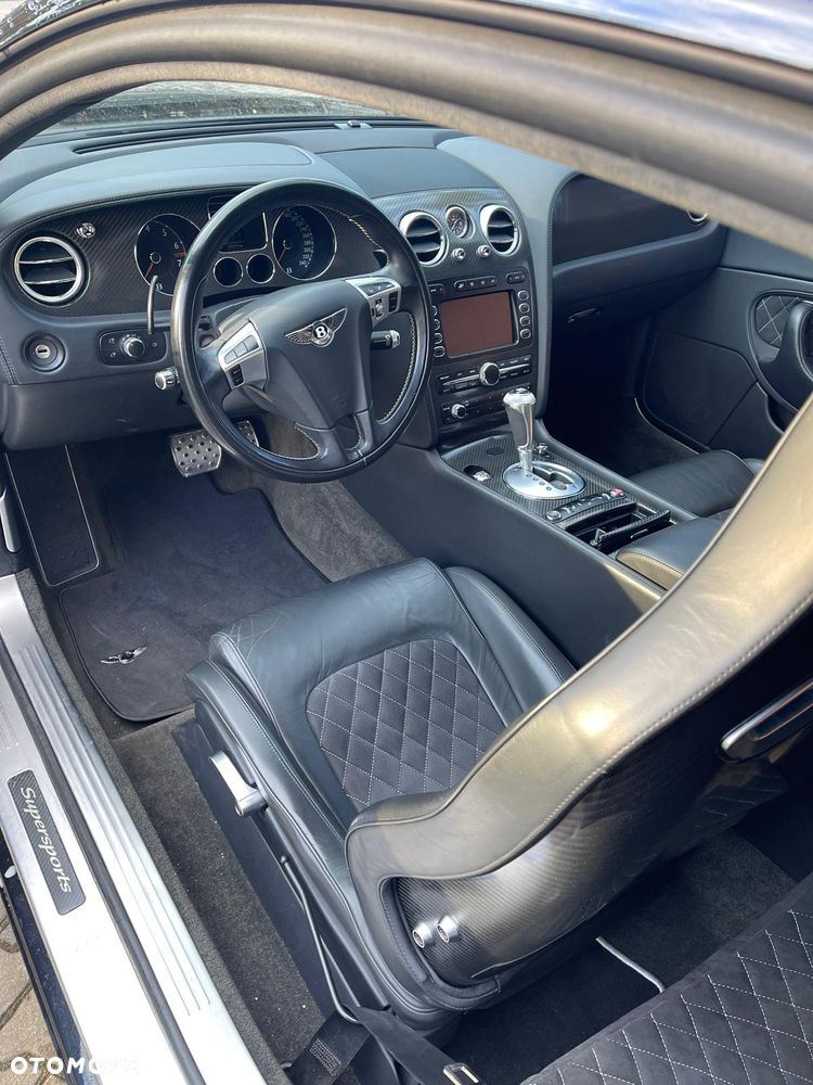 Bentley Continental GT - 15