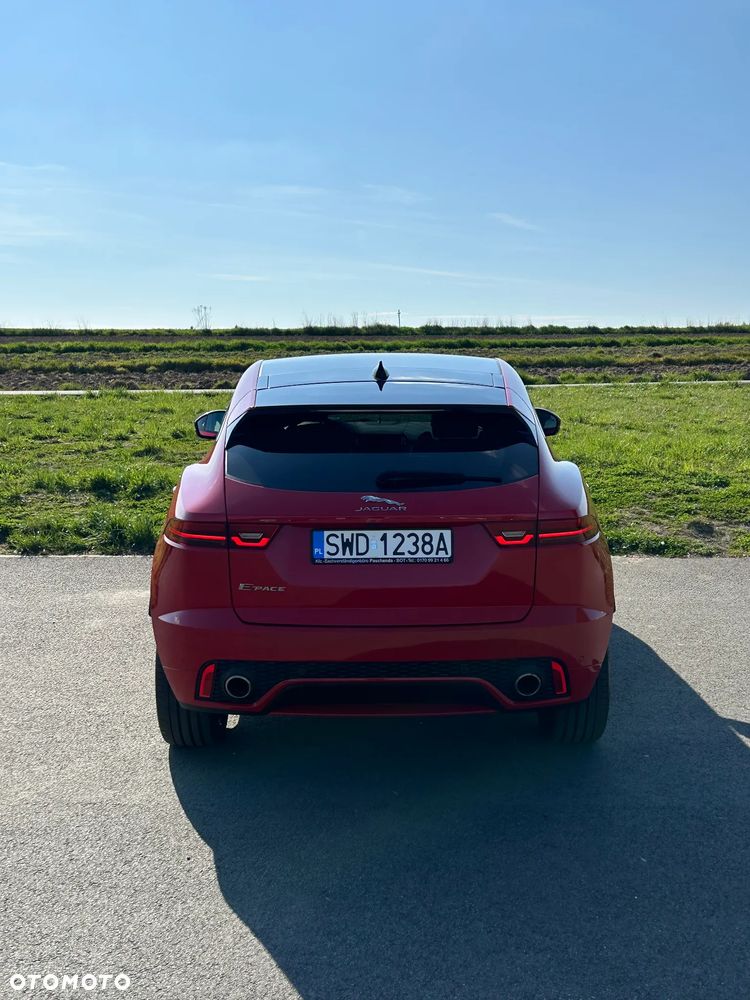 Jaguar E-Pace D180 AWD R-Dynamic SE - 4