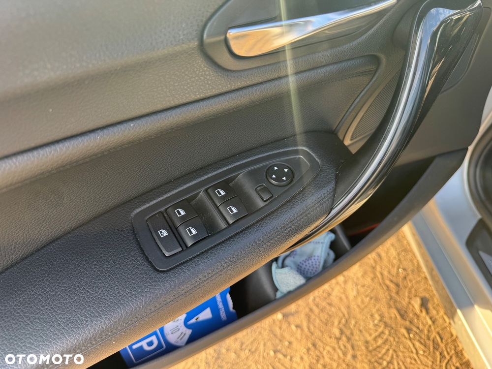 BMW Seria 1 118d Urban Line - 17