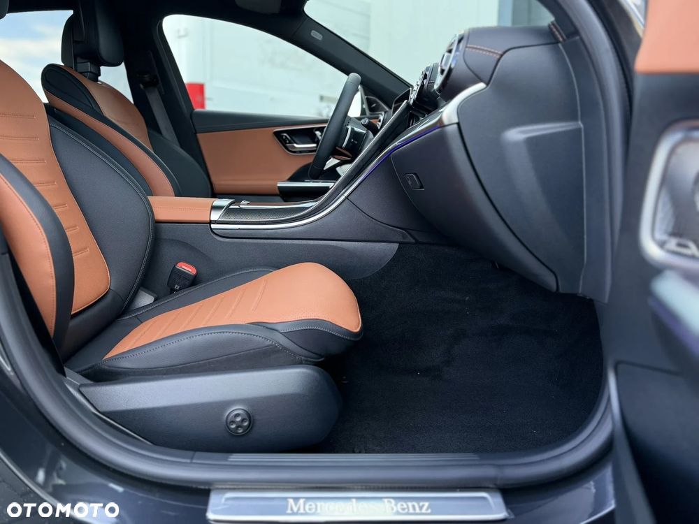 Mercedes-Benz Klasa C - 25