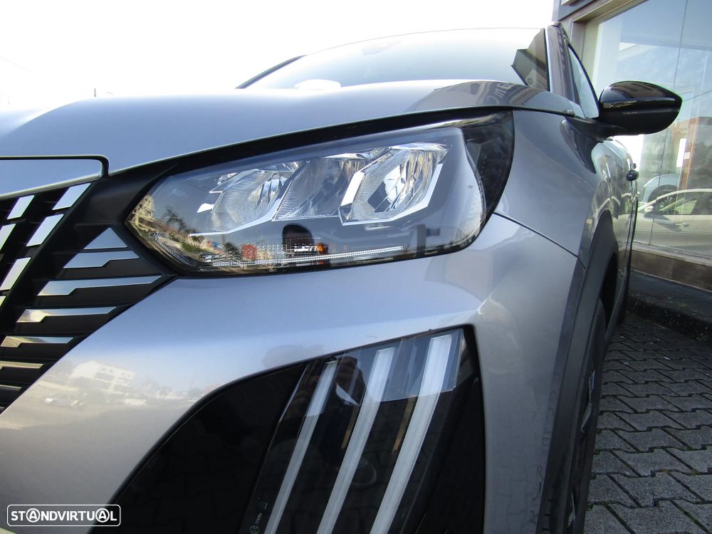 Peugeot 2008 1.5 BlueHDi Allure Pack EAT8 - 3