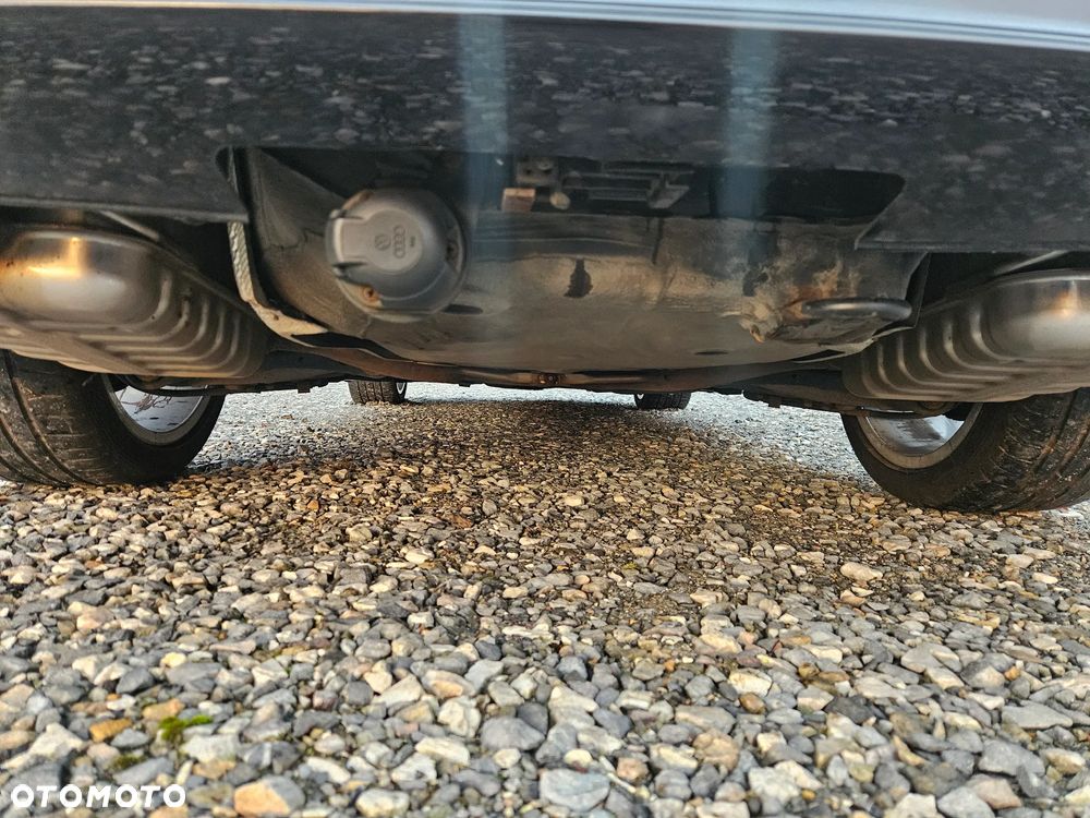 Audi A4 Limousine 2.0 TDI DPF S line Sportpaket (plus) - 18