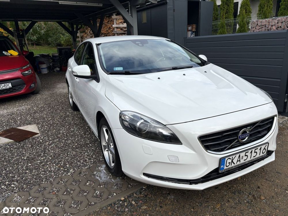 Volvo V40 - 15