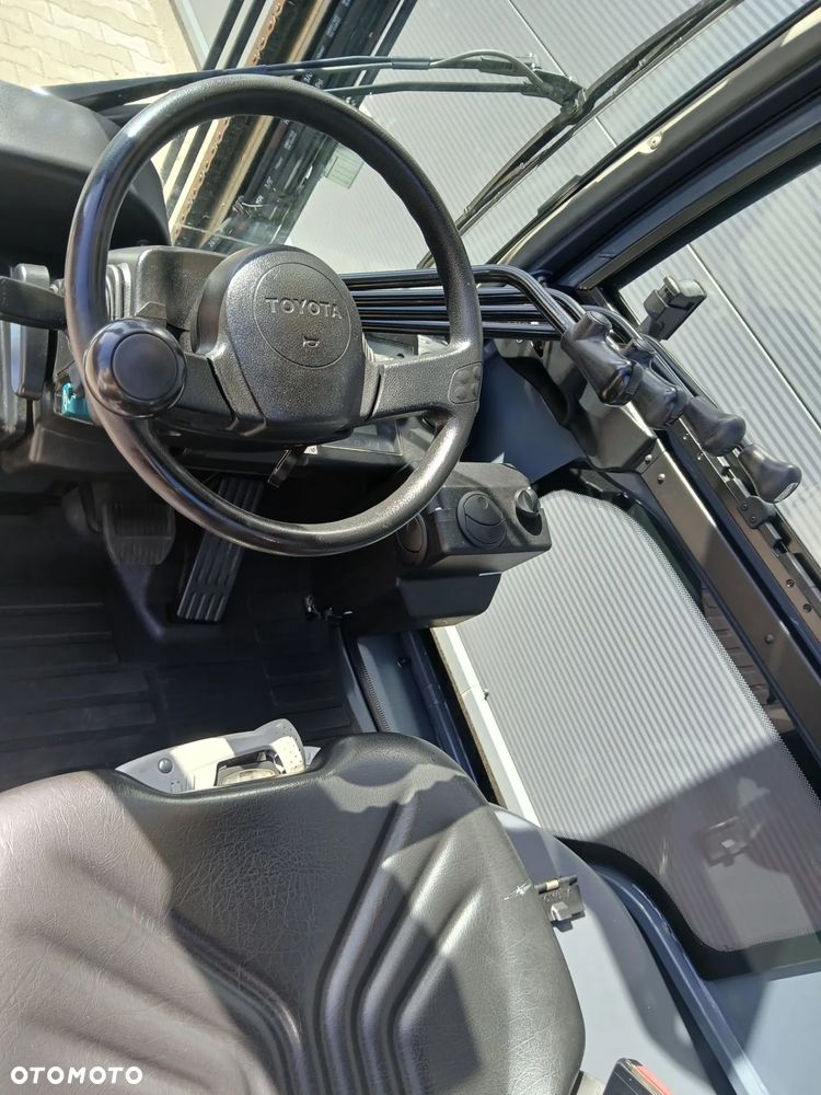 Toyota 02-8FGF30 - 7