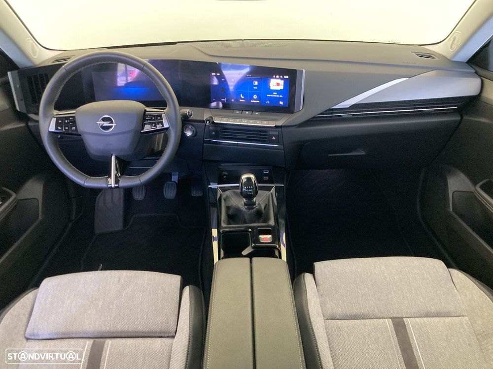 Opel Astra 1.2 T Elegance - 20