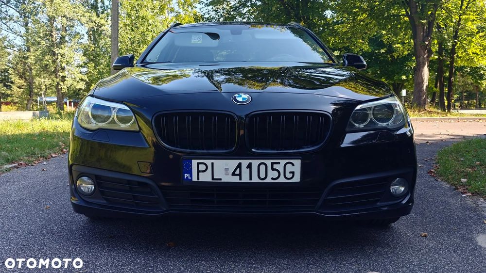 BMW Seria 5 520d Luxury Line - 2