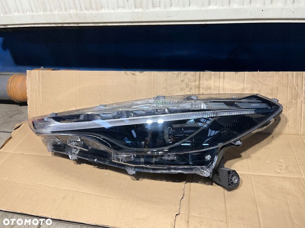 Lampa lewa przednia TOYOTA COROLLA CROSS FULL LED - 3