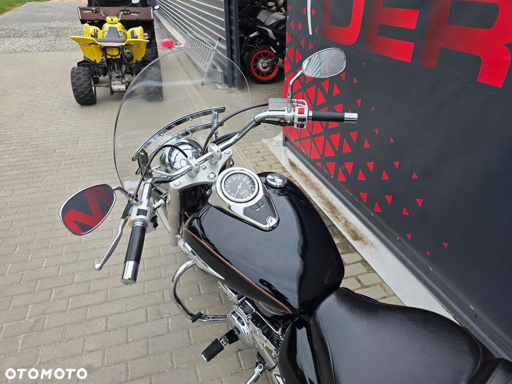 Suzuki VL 800 Volusia - 19