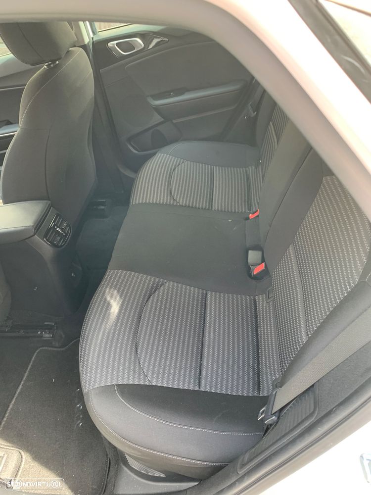 Kia XCeed 1.6 GDi PHEV Drive - 9