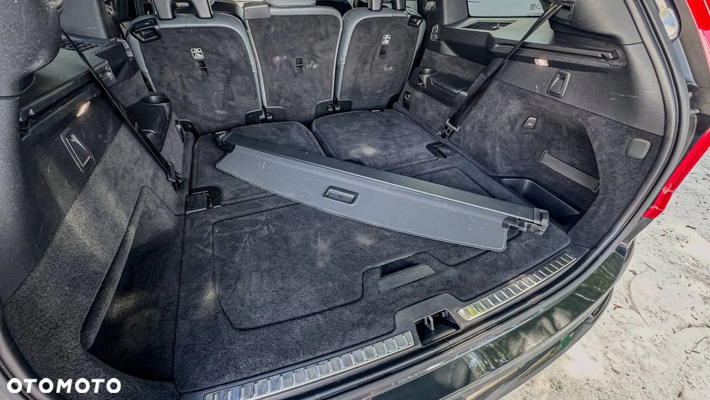 Volvo XC 90 B5 D AWD Geartronic Momentum - 17