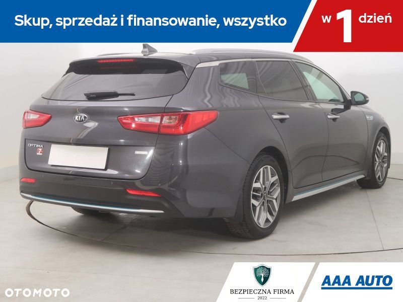 Kia Optima - 7