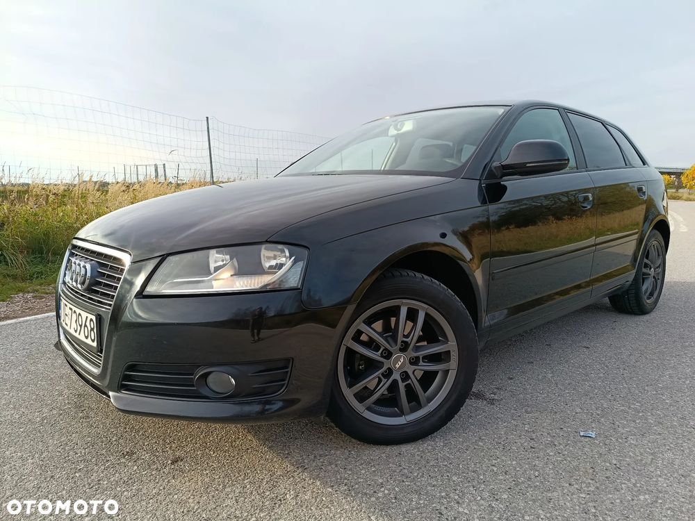 Audi A3 Sportback - 2