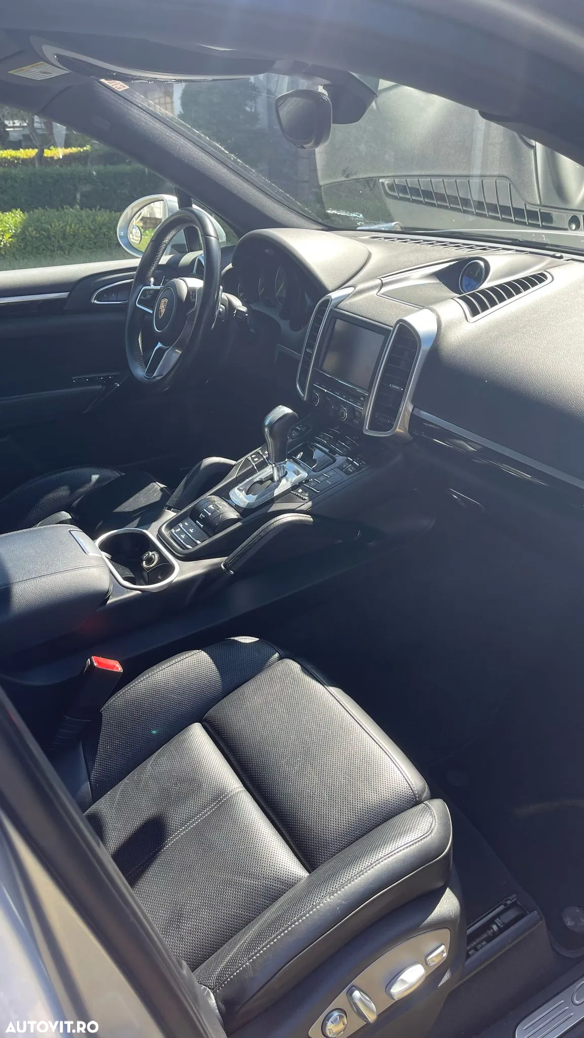 Porsche Cayenne S E-Hybrid Platinum Edition - 9