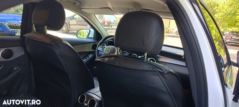 Mercedes-Benz C 300 e 4MATIC PHEV - 10