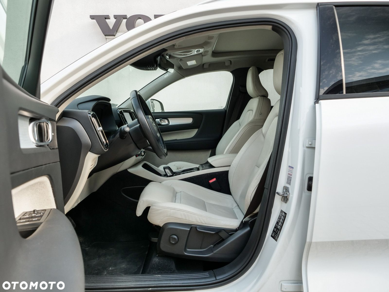 Volvo XC 40 - 14