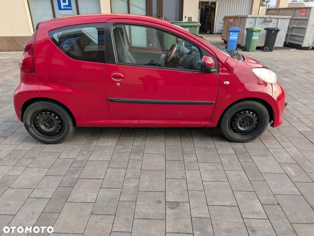 Peugeot 107 - 4
