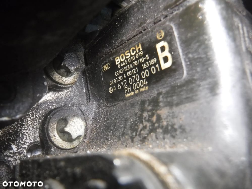 Mercedes ML W163 2.7 pompa wtryskowa sprinter c e s klasa w211 W203 W220 A6120700001 0445010019 - 2