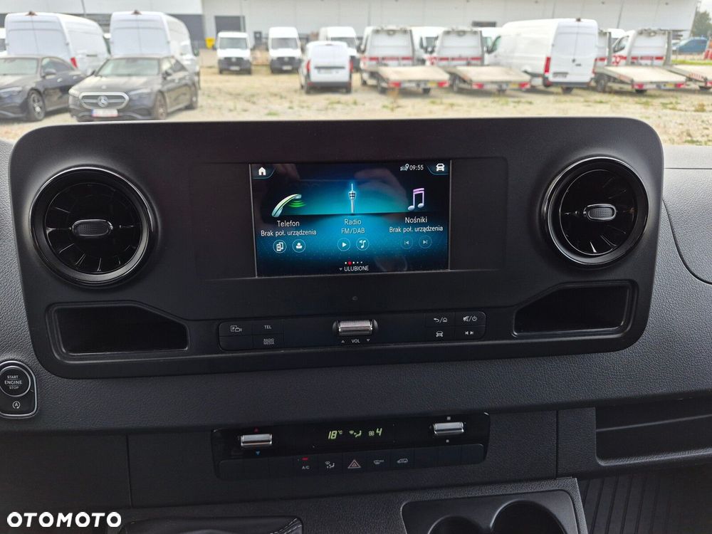 Mercedes-Benz Sprinter 317 CDI KA OM654 długi - 27