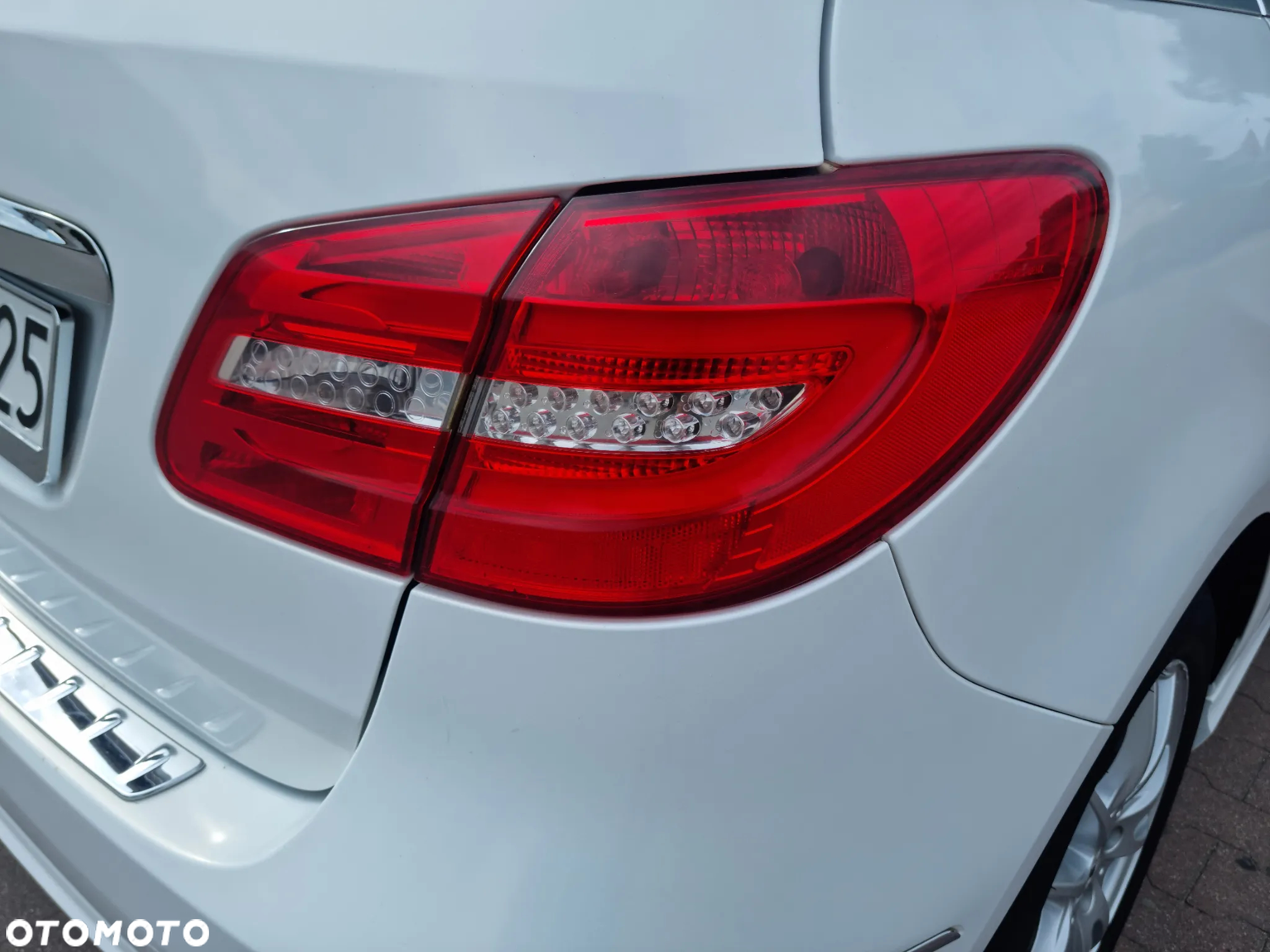 Mercedes-Benz Klasa B 180 CDI 7G-DCT - 20