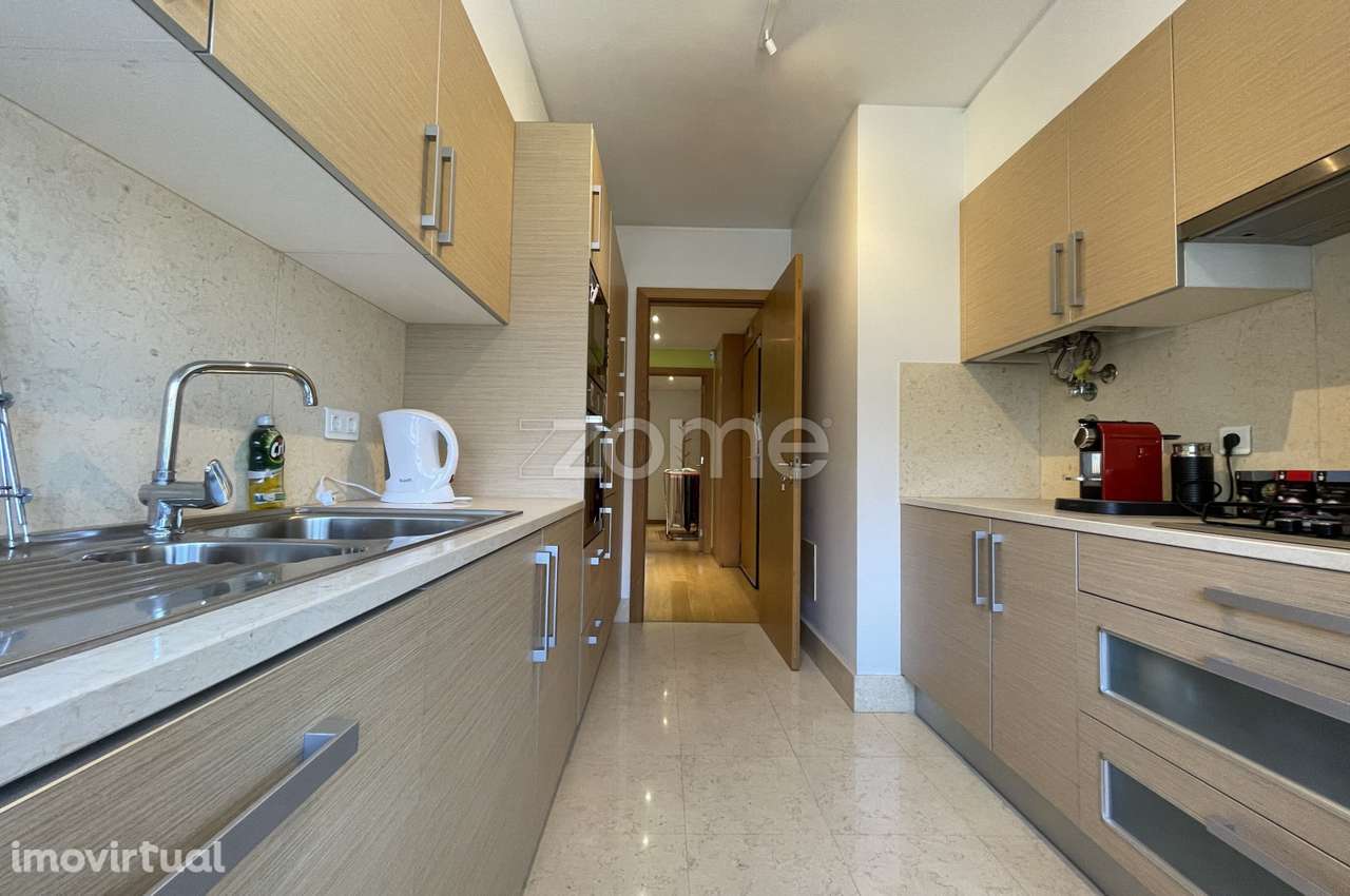 Apartamento T2 mobilado, com varanda, na Venteira, Amadora. - Grande imagem: 5/29