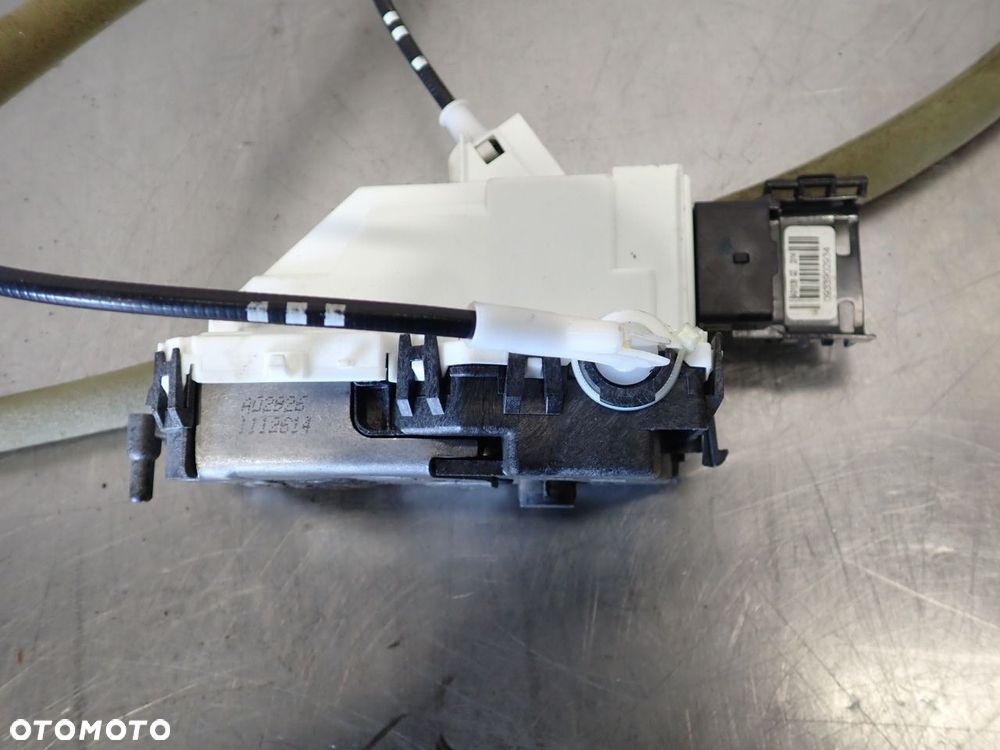 ZAMEK PRAWY TYŁ DRZWI CITROEN BERLINGO II 1.6 LIFT - 2