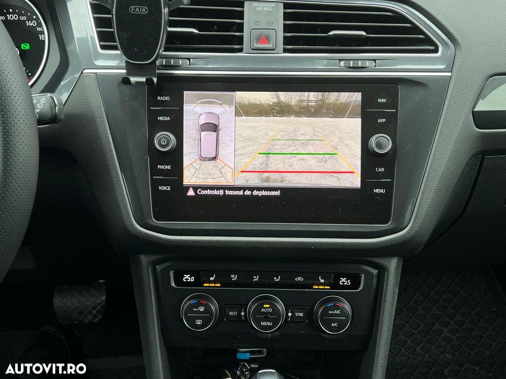 Volkswagen Tiguan 2.0 TDI SCR 4Motion DSG Highline - 23