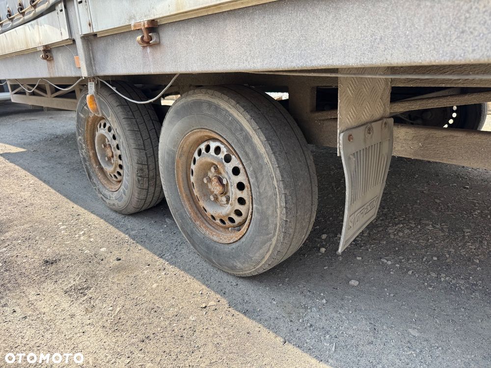 Renault Premium 270 - 12