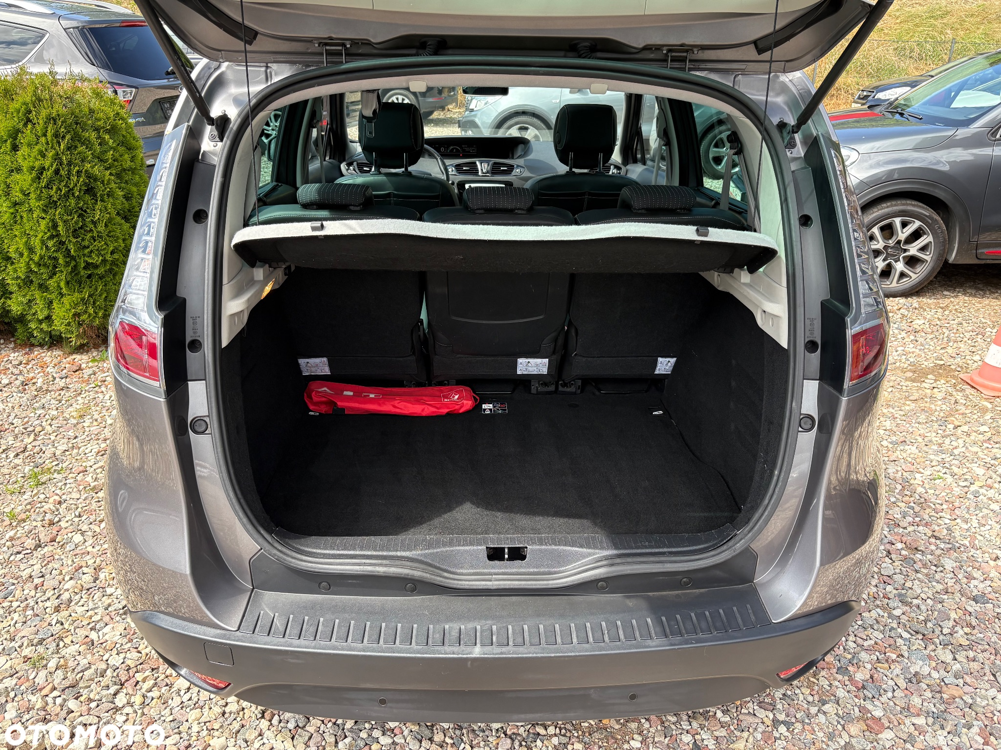 Renault Scenic TCe 130 Bose Edition - 23
