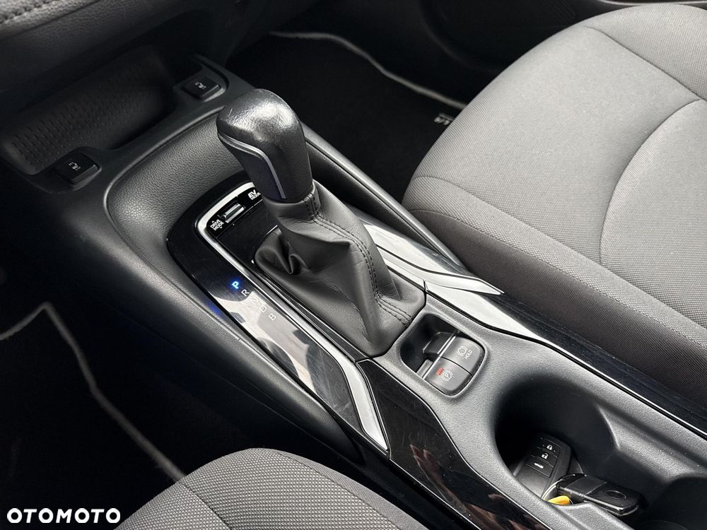 Toyota Corolla 1.8 Hybrid Comfort - 26