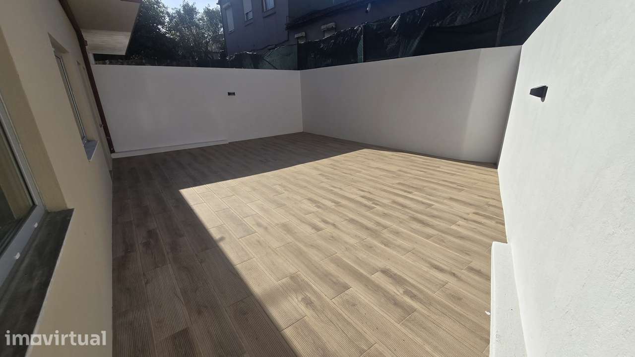 Apartamento T2 novo, terraço, garagem - São Mamede de Infesta - Grande imagem: 2/18