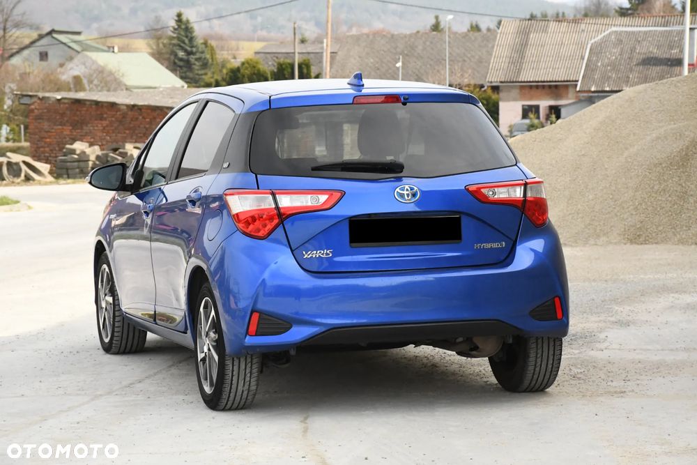 Toyota Yaris - 13