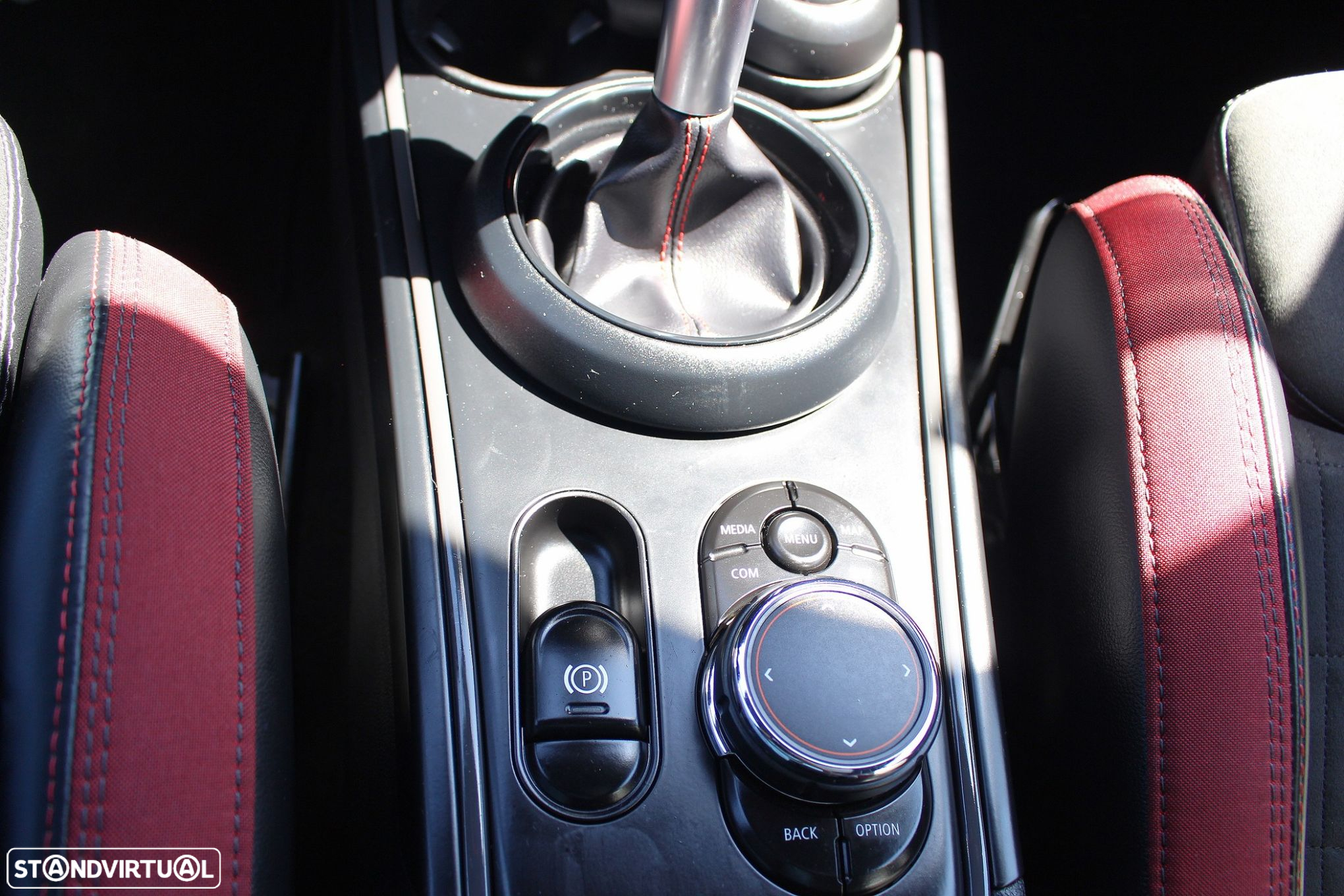 MINI Countryman John Cooper Works ALL4 Auto Desportiva - 48