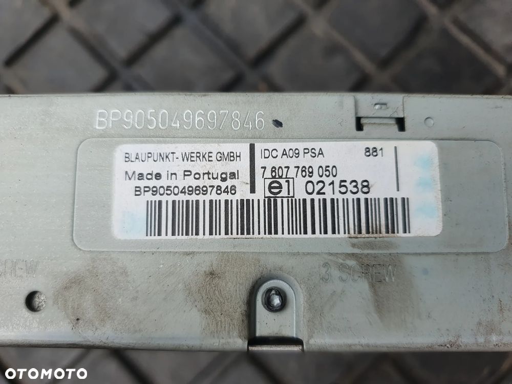Peugeot 307 Zmieniarka CD  7607769050 - 2