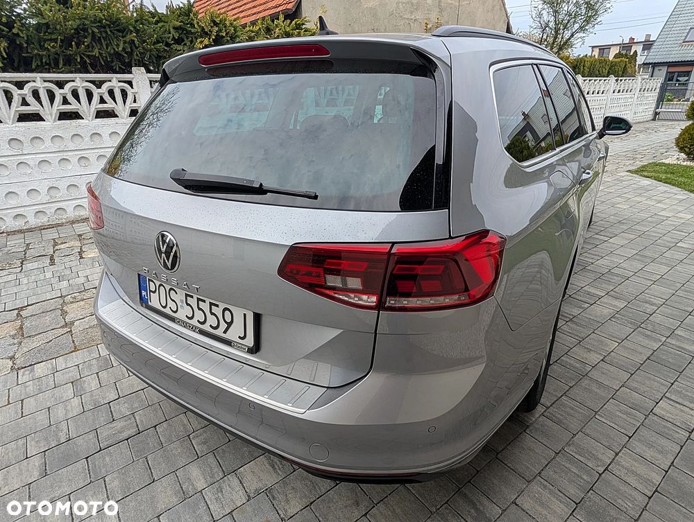 Volkswagen Passat 2.0 TDI SCR DSG - 10