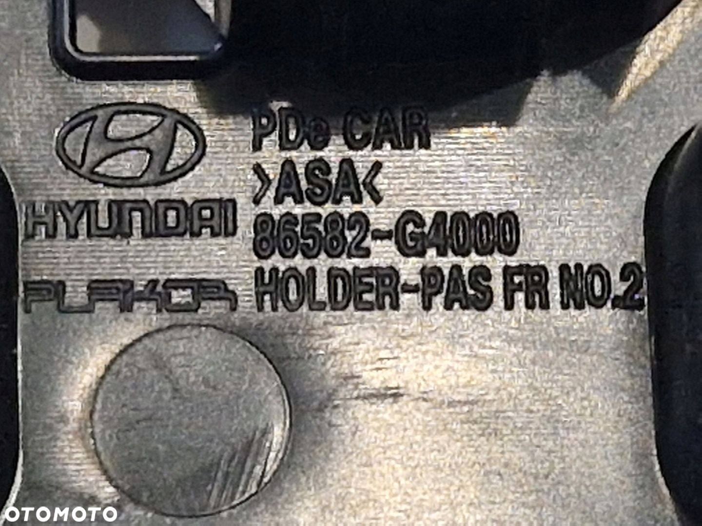 Hyundai i30 III Koszyk Uchwyt Mocowanie Czujnika parkowania 86582-G4000 OE - 3