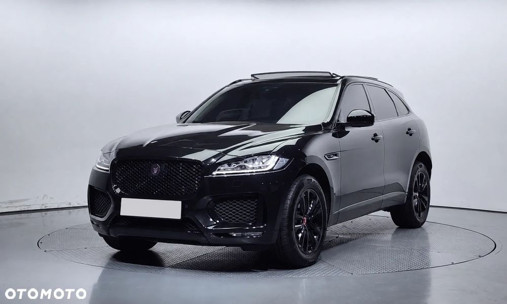 Jaguar F-Pace 25d AWD Chequered Flag - 2