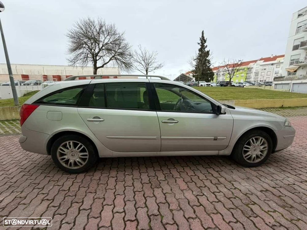 Renault Laguna Break 1.9 dCi Dynamique Luxe - 3
