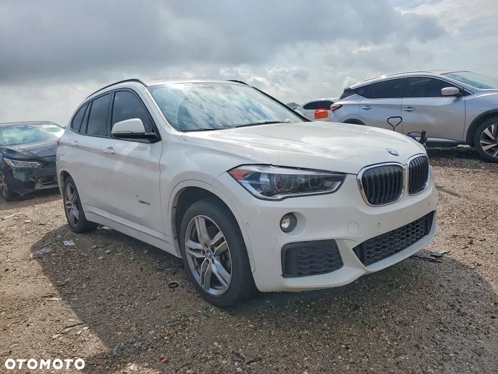 BMW X1 xDrive25i M Sport - 1