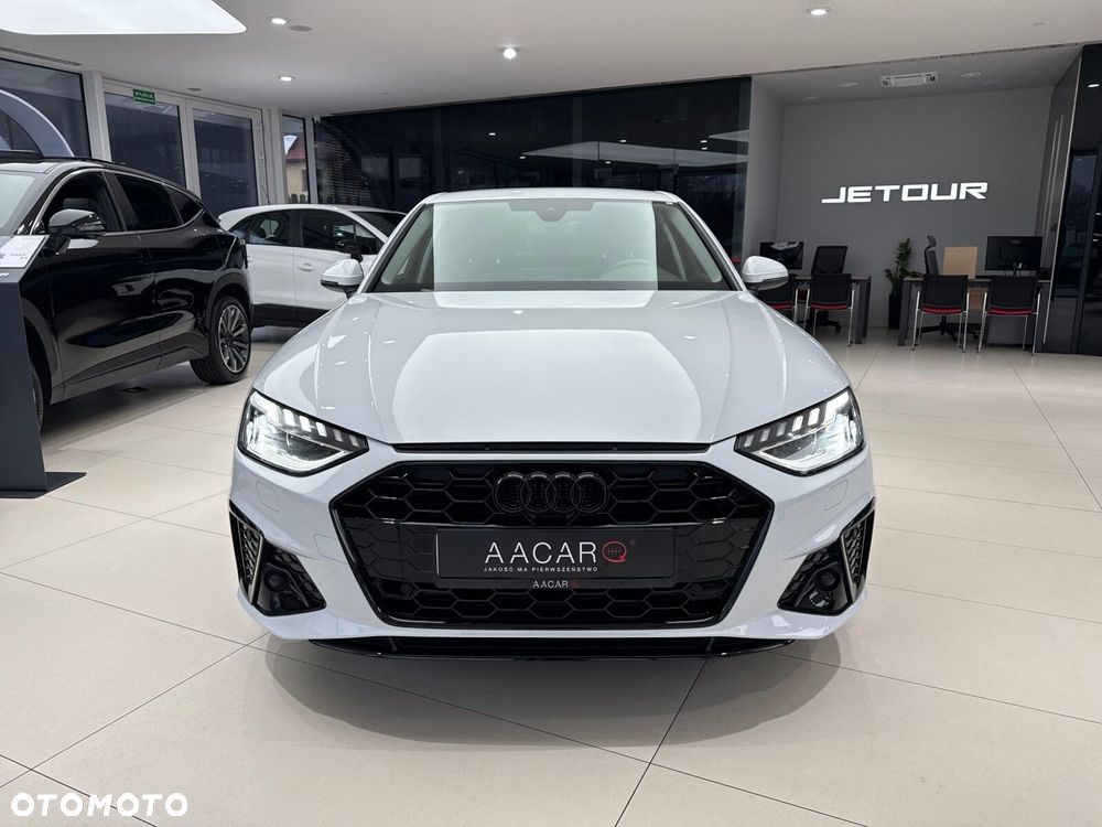 Audi A4 Limousine - 7