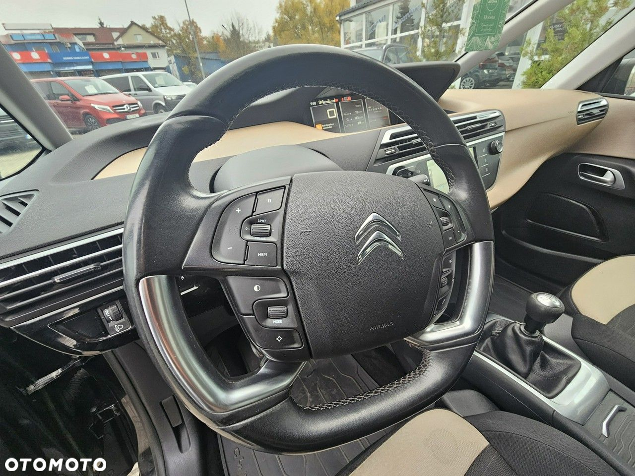 Citroën C4 Grand Picasso - 18