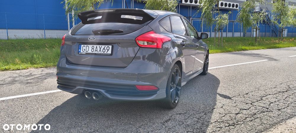 Ford Focus 2.0 TDCi ST-2 - 6