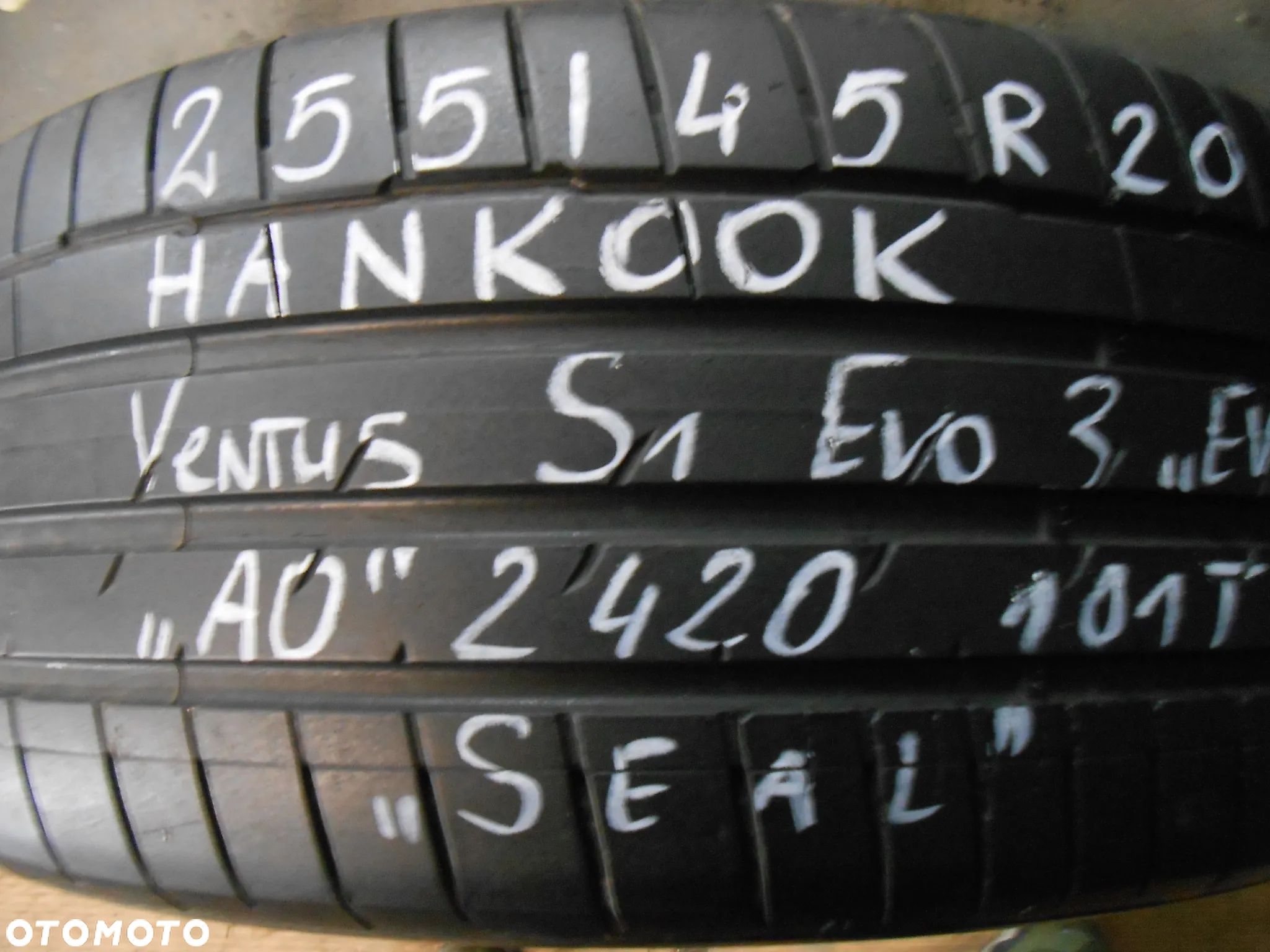 OPONA POJEDYNKA 255/45R20 HANKOOK VENTUS S1 EVO 3EV SEAL AO DOT 2420 7.7MM - 1