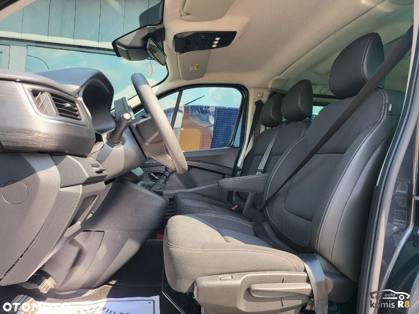 Renault Trafic - 16