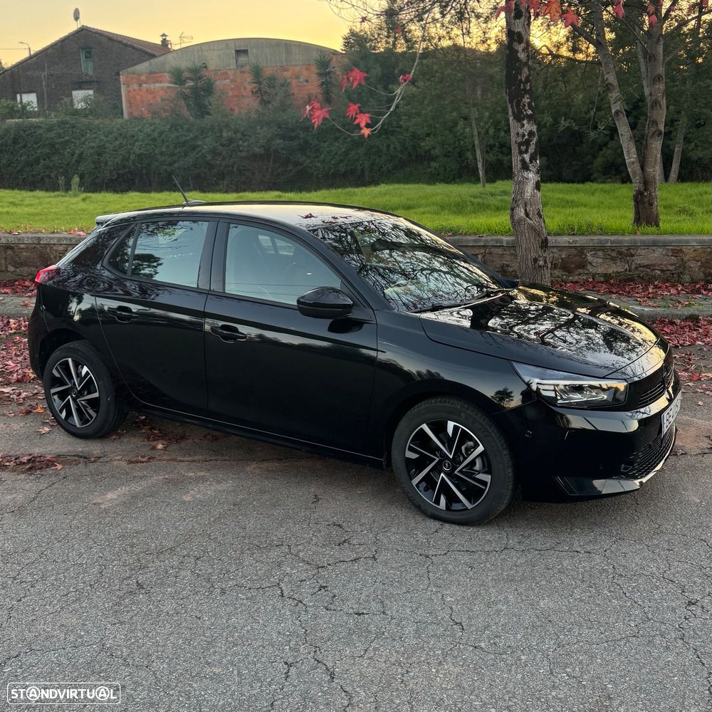 Opel Corsa 1.2 T GS - 4