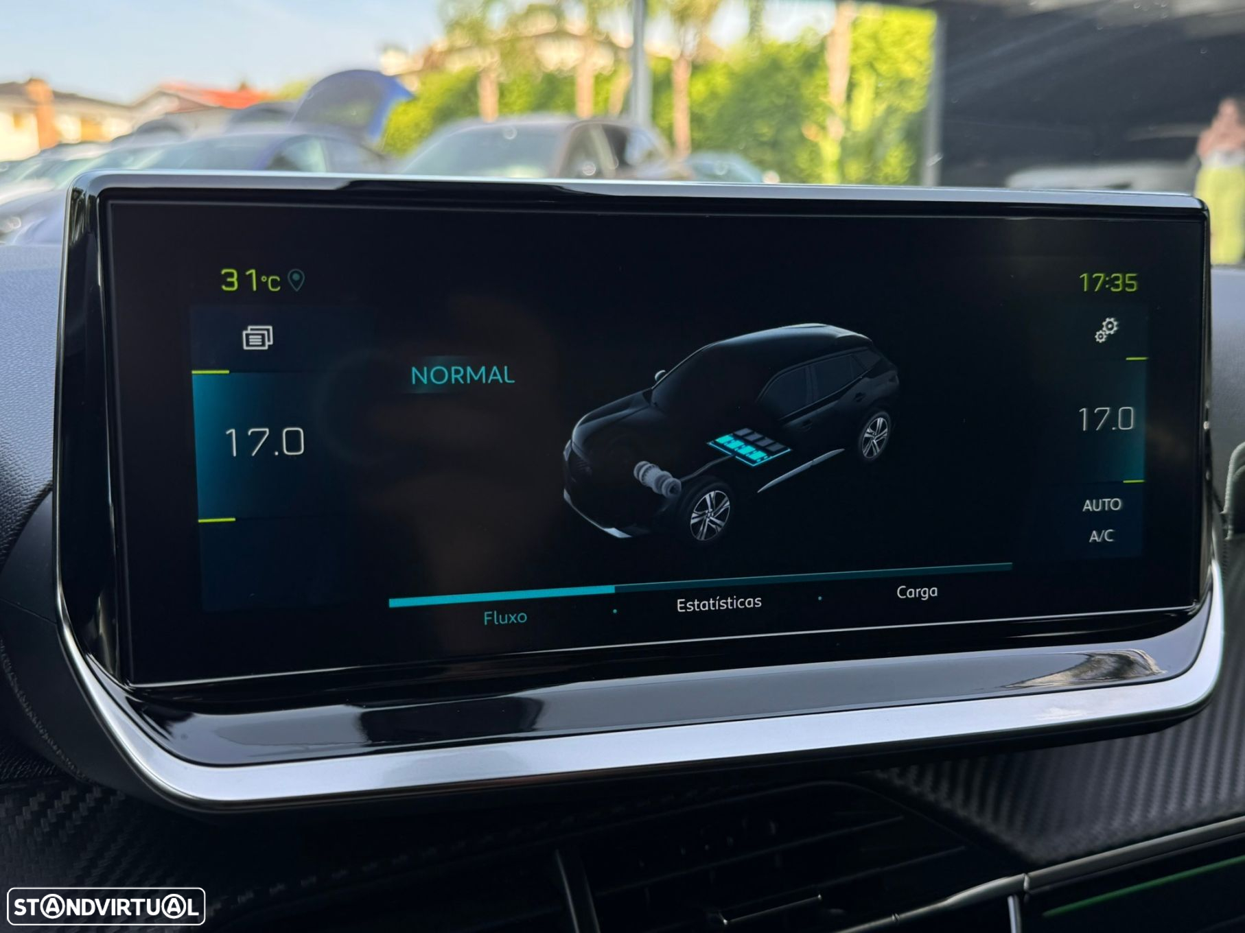 Peugeot e-2008 50 kWh GT - 48